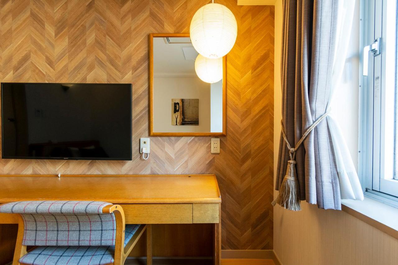 Hotel Toms Tokyo Luaran gambar