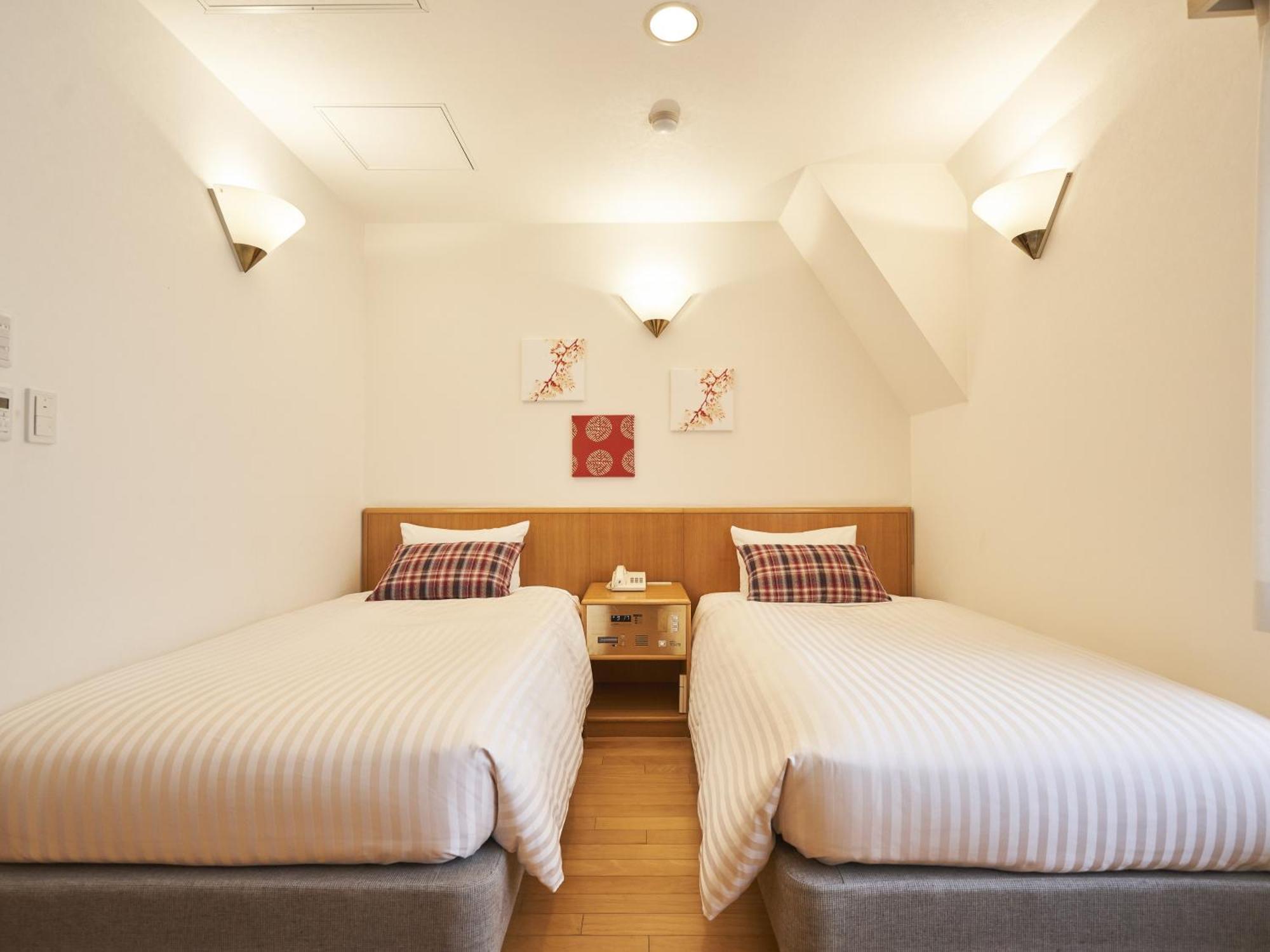 Hotel Toms Tokyo Luaran gambar